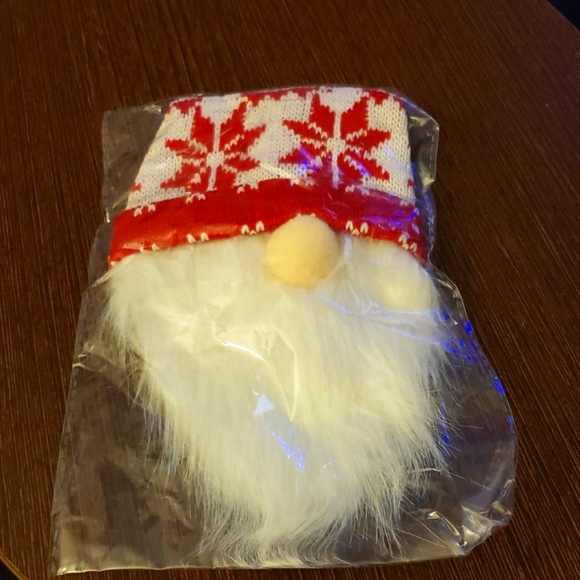 Hiagkmet Christmas Gnome Wine Bottle Covers Set of 3 - Picture 5 of 9